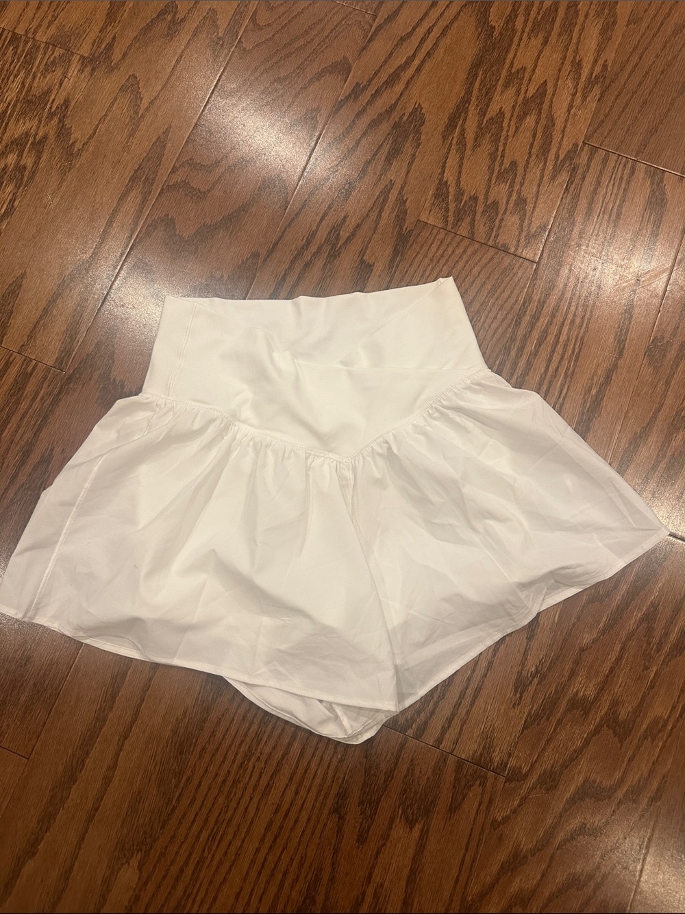 aerie White Athletic Ruffle Skort Shorts